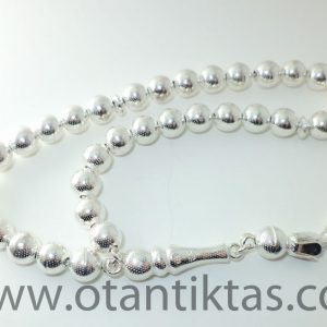 Gümüş Tesbih