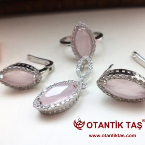 Pembe Kuvars Set