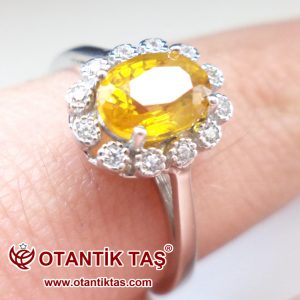 Seylan Sarı Safir Taşı Altın Yüzük