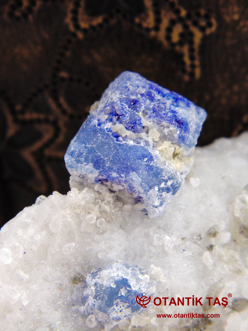 Lapis Lazuli Matriks