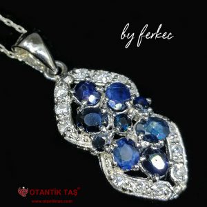 Doğal Safir Taşı Kolye