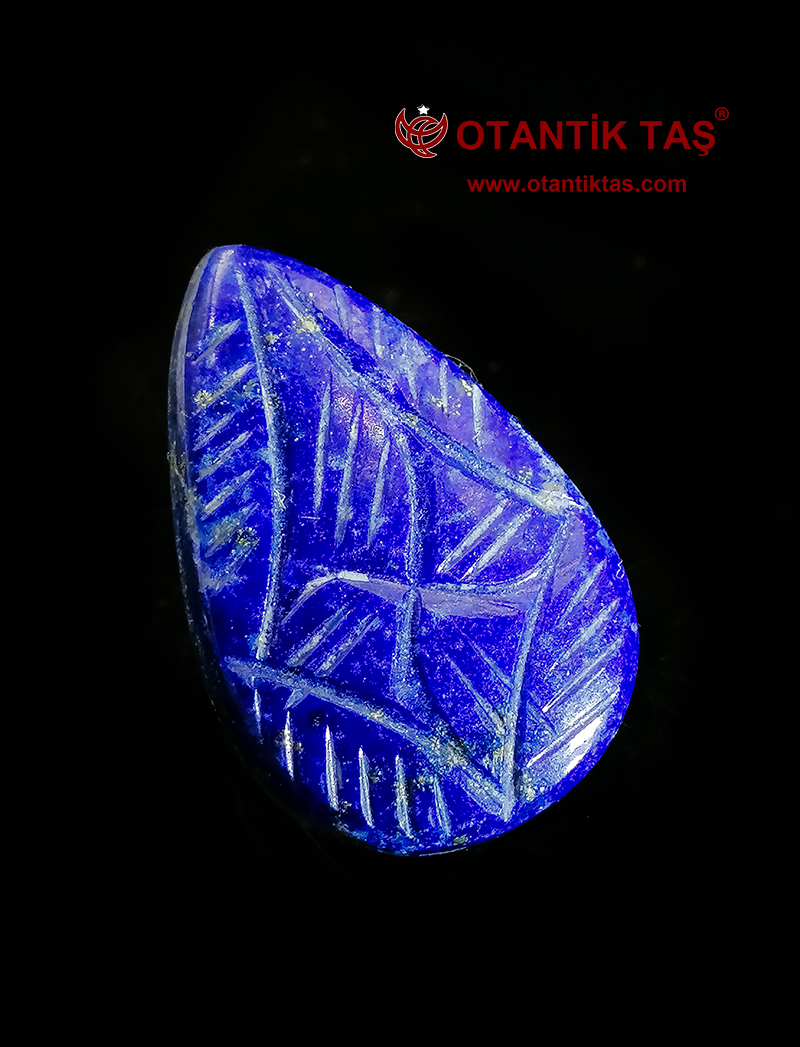 Lapis Laciverd Taşı