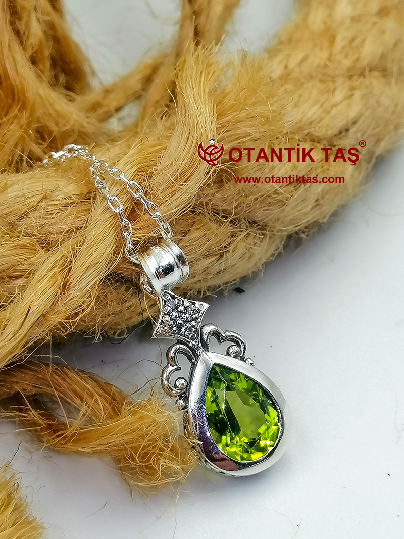 Peridot Taşı Özellikleri