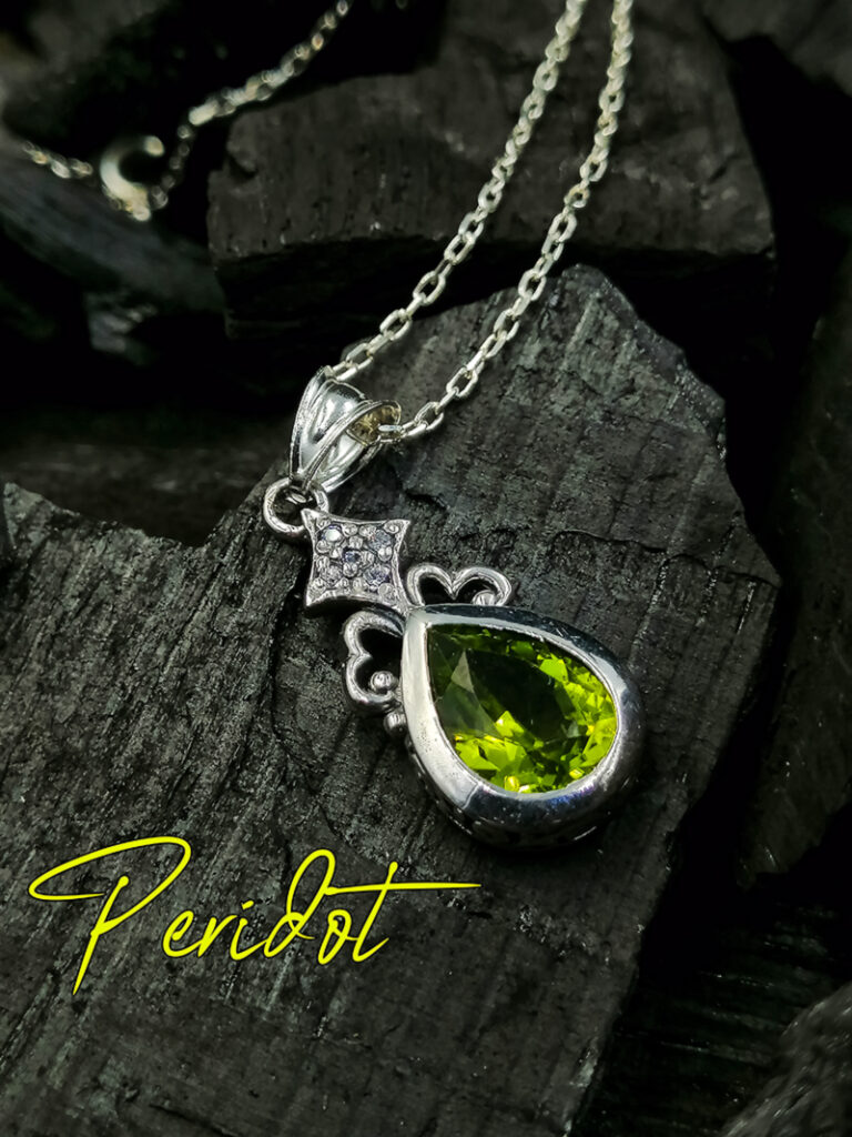 Doğal Peridot Taşı