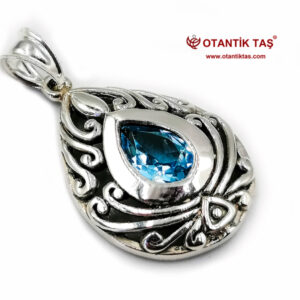 Mavi Topaz Taşı Kolye